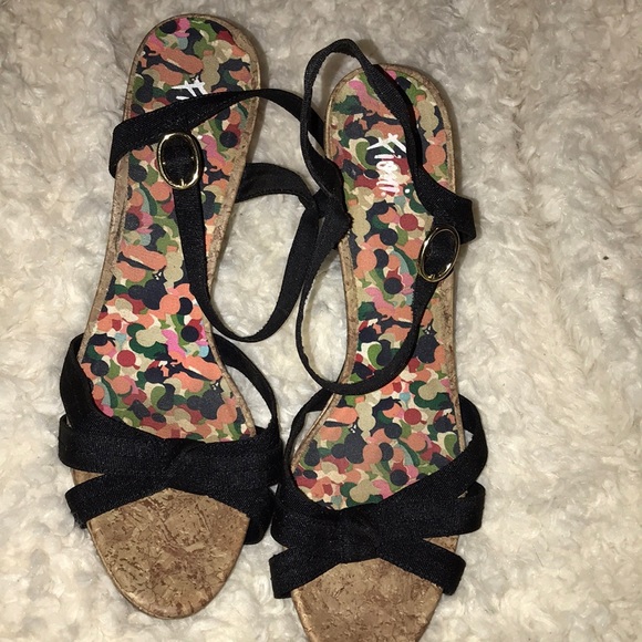 Heels - Picture 1 of 6